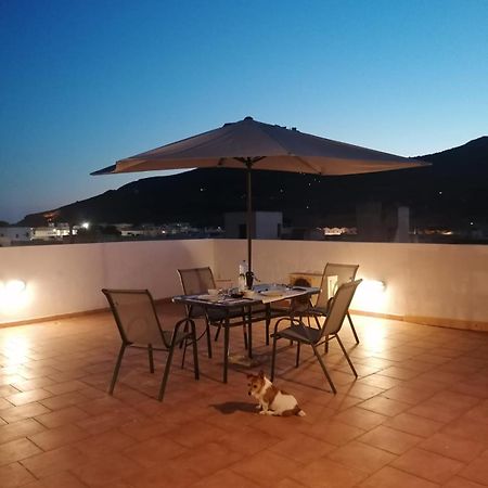 Villa Subito In Centro Favignana Exterior foto