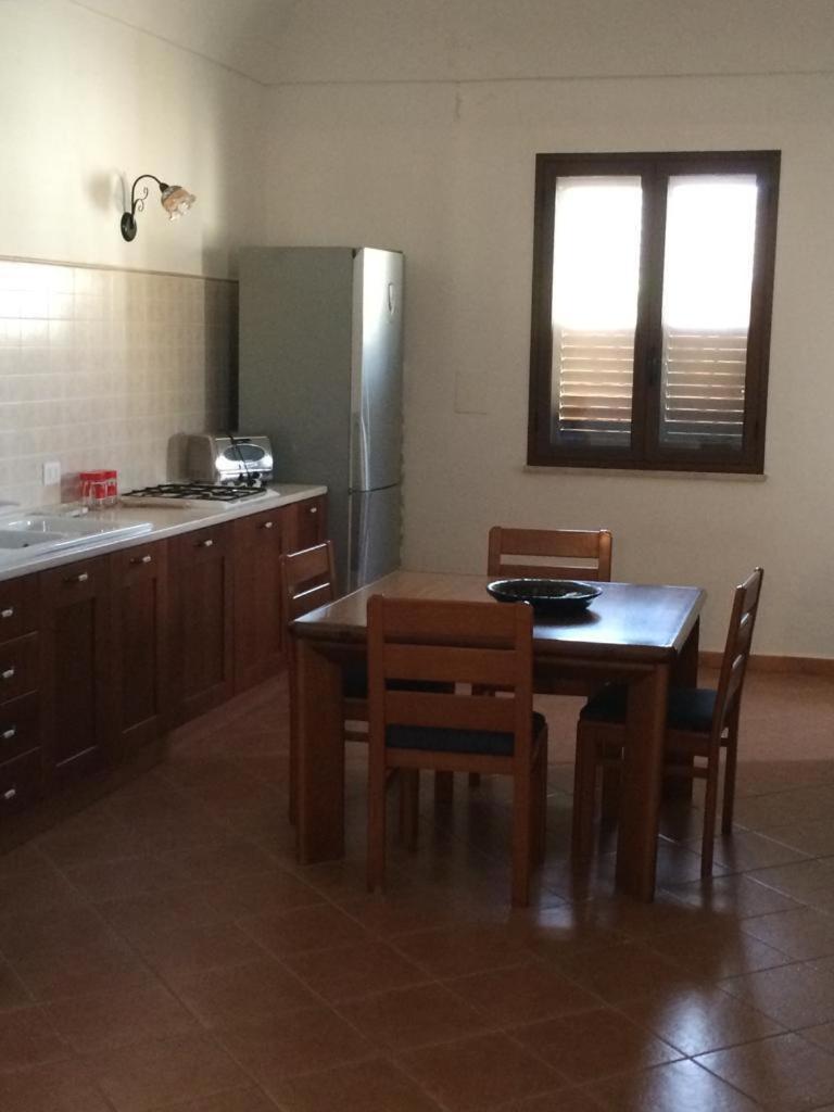 Villa Subito In Centro Favignana Exterior foto