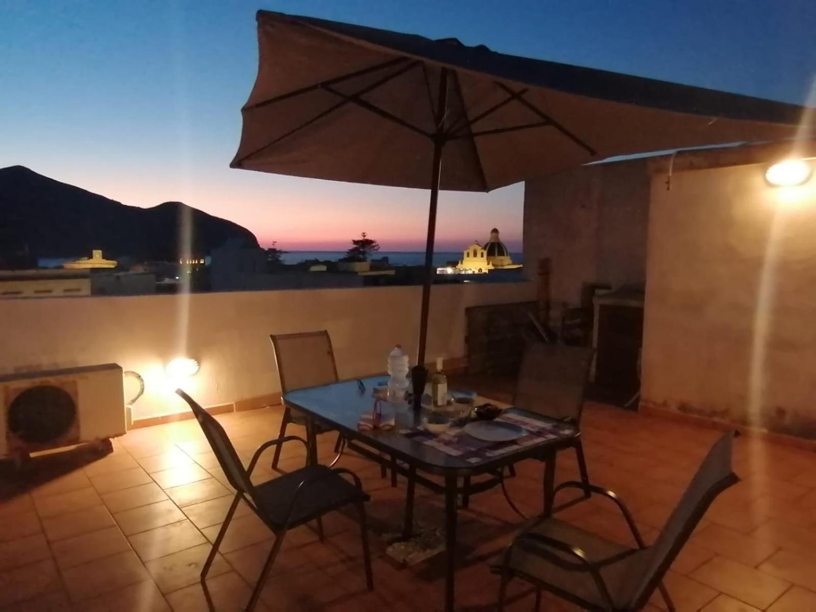 Villa Subito In Centro Favignana Exterior foto